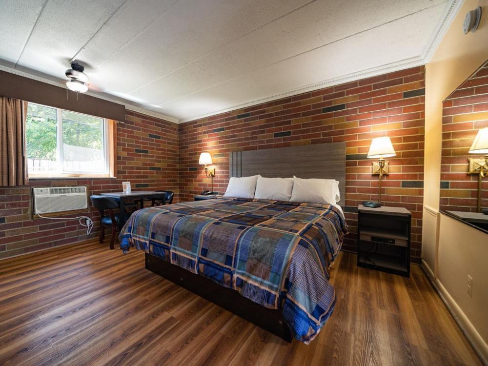 Fellows Creek Lodge Wayne Bagian luar foto