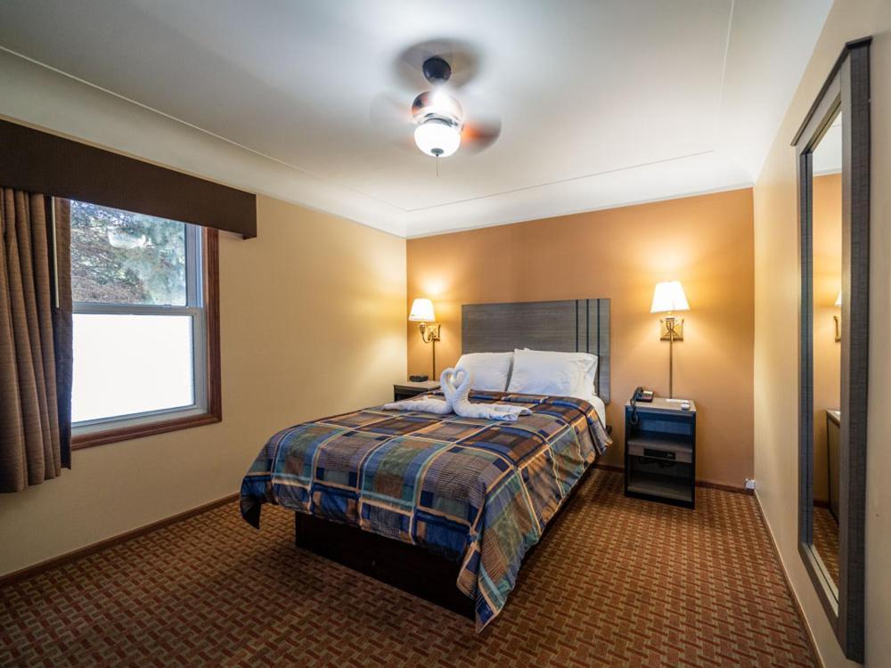Fellows Creek Lodge Wayne Bagian luar foto