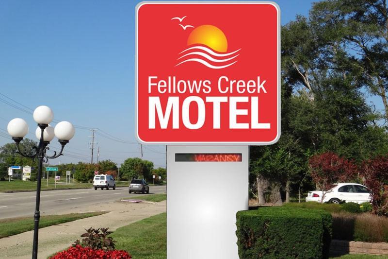 Fellows Creek Lodge Wayne Bagian luar foto