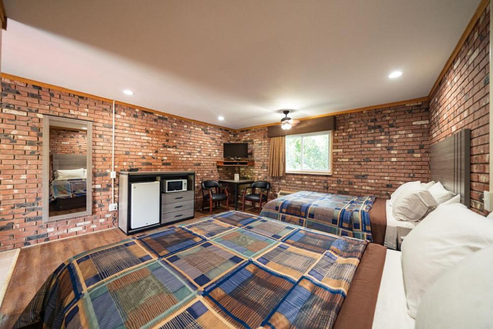 Fellows Creek Lodge Wayne Bagian luar foto